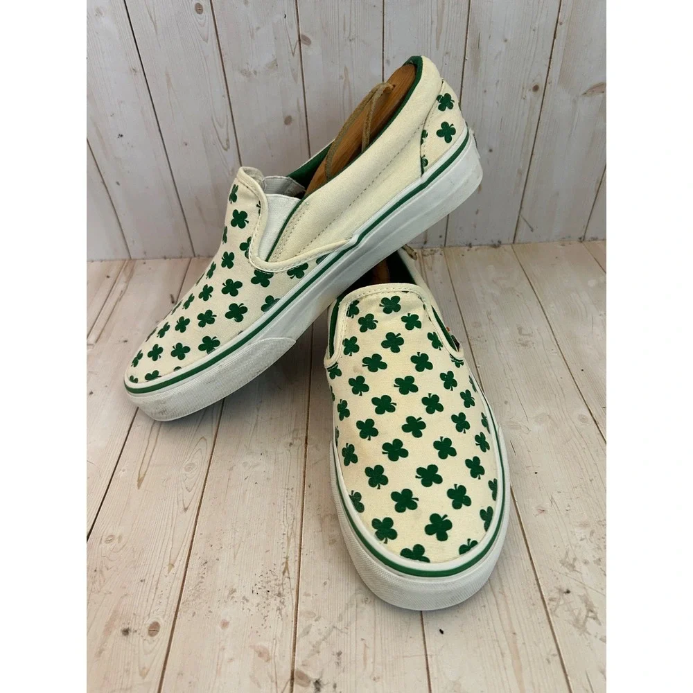 Vans Slip-On Shoes White with Green Clover Print